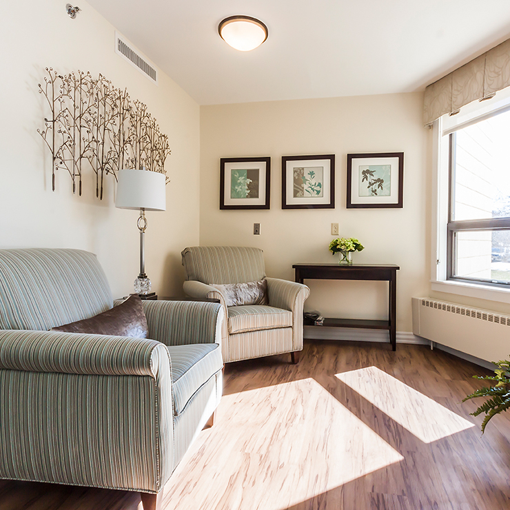 Resident room with comfortable space with more windows