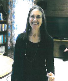 Lorraine Oakes